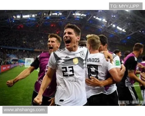 与足球明星互动时必备的英语口语表达技巧与建议