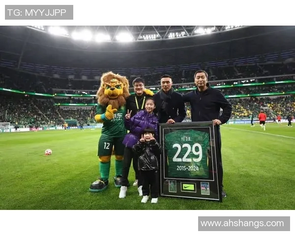 中国足球退役球星回归热潮背后的故事与影响分析