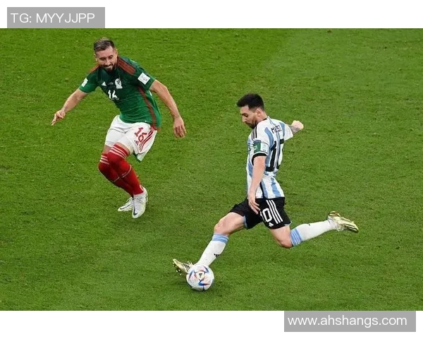 全球足球明星精彩瞬间合集 各国球王风采与经典时刻全纪录 全球足球明星精彩瞬间合集 各国球王风采与经典时刻全纪录