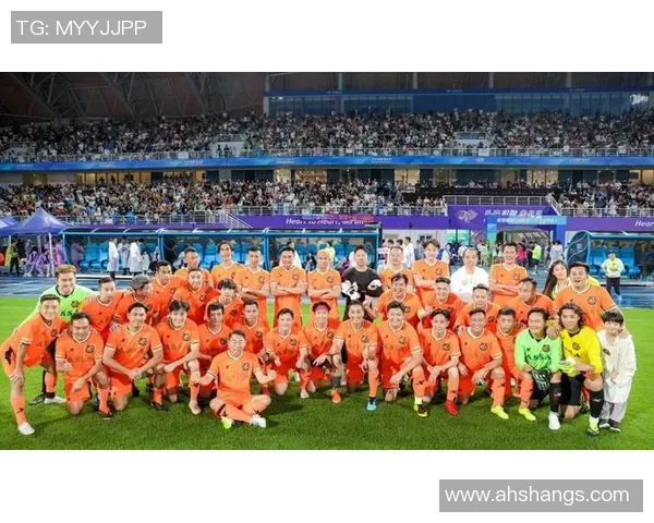 唯一向中国捐款的足球明星背后故事与公益影响力揭秘 唯一向中国捐款的足球明星背后故事与公益影响力揭秘