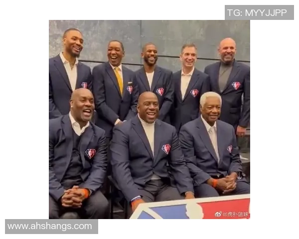 足球巨星与NBA传奇球员亲密合影见证跨界友谊与体育荣耀